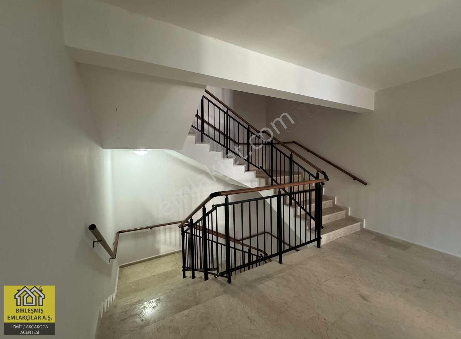 Sepetçi Toki Konutları Göl Man. 2+1 87m2 Satılık Daire - Görsel 4