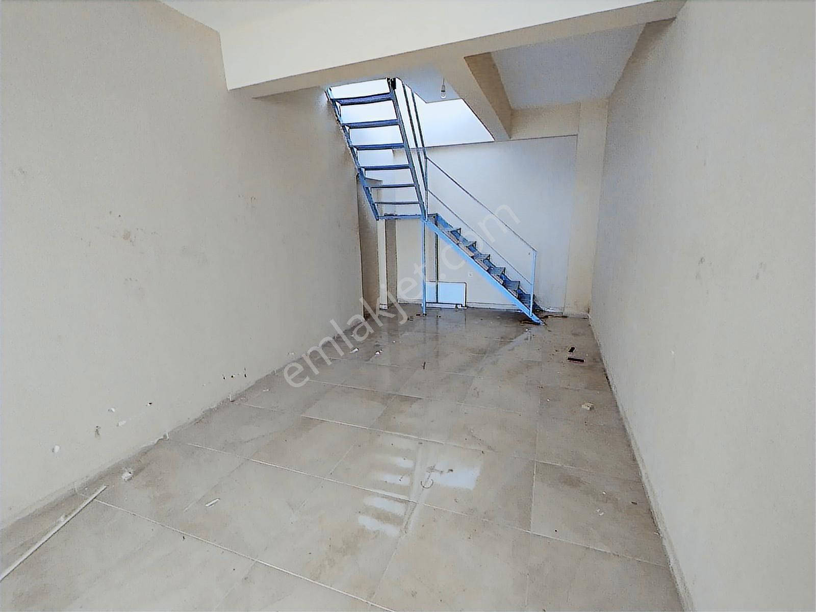 Haraççı Karlıbayır Göçmen Kentte Kiralık Çift Katlı Ve Cepheli - Görsel 20