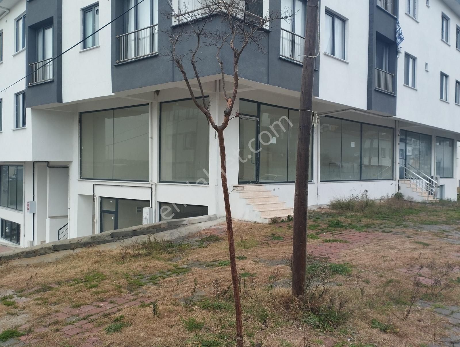 Haraççı Karlıbayır Göçmen Kentte Kiralık Çift Katlı Ve Cepheli