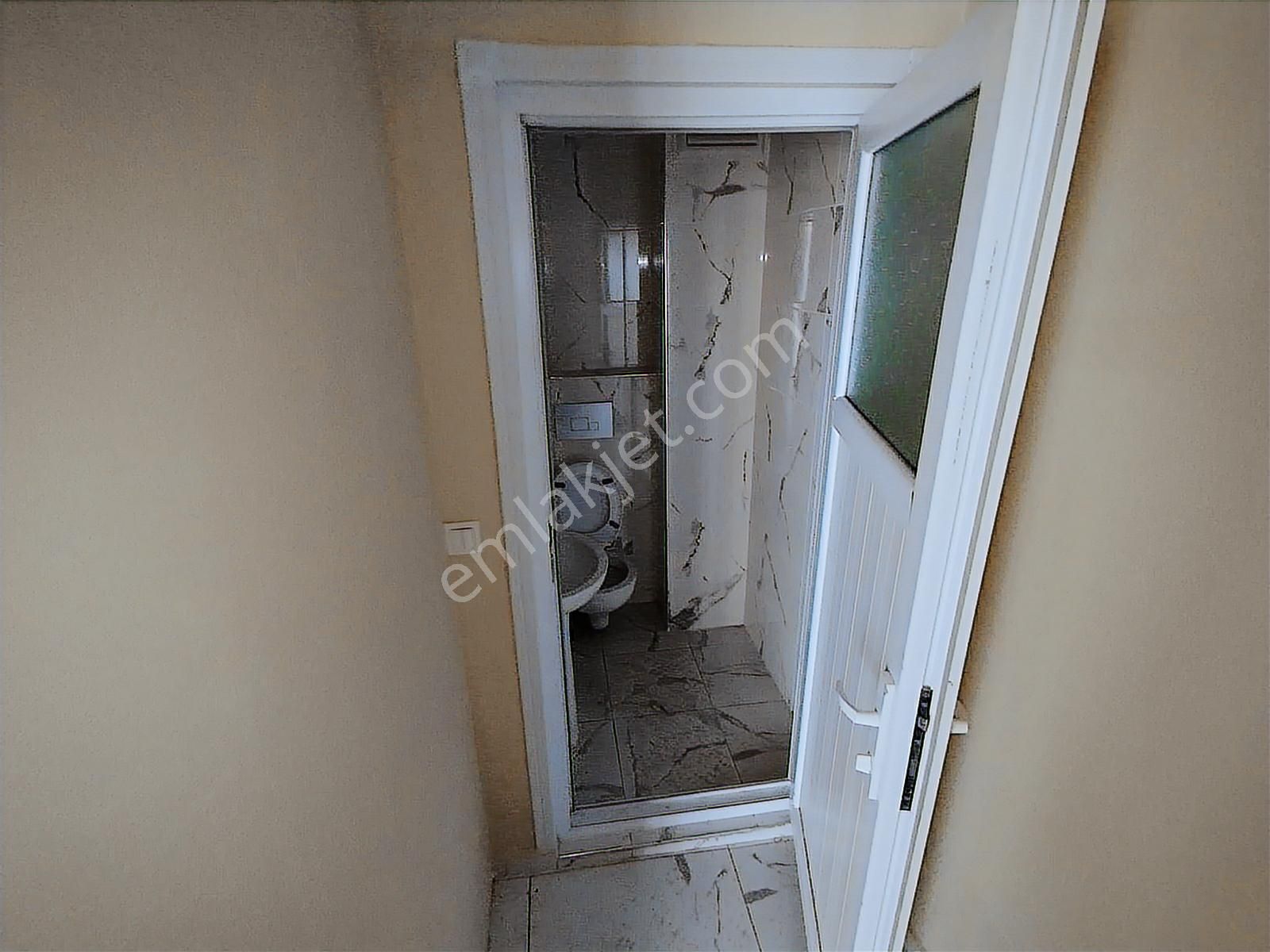 Haraççı Karlıbayır Göçmen Kentte Kiralık Çift Katlı Ve Cepheli - Görsel 15