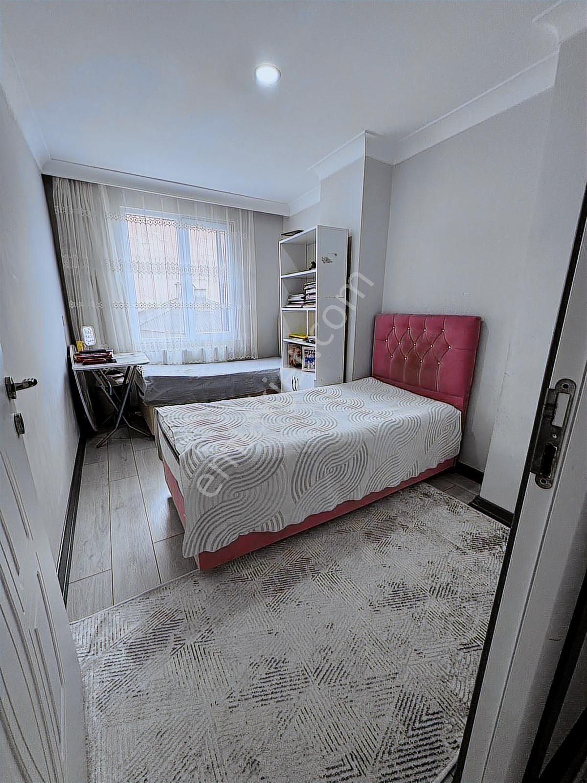 Yunusemre Mah. Satılık 2+1 100 M² Daire - Görsel 9