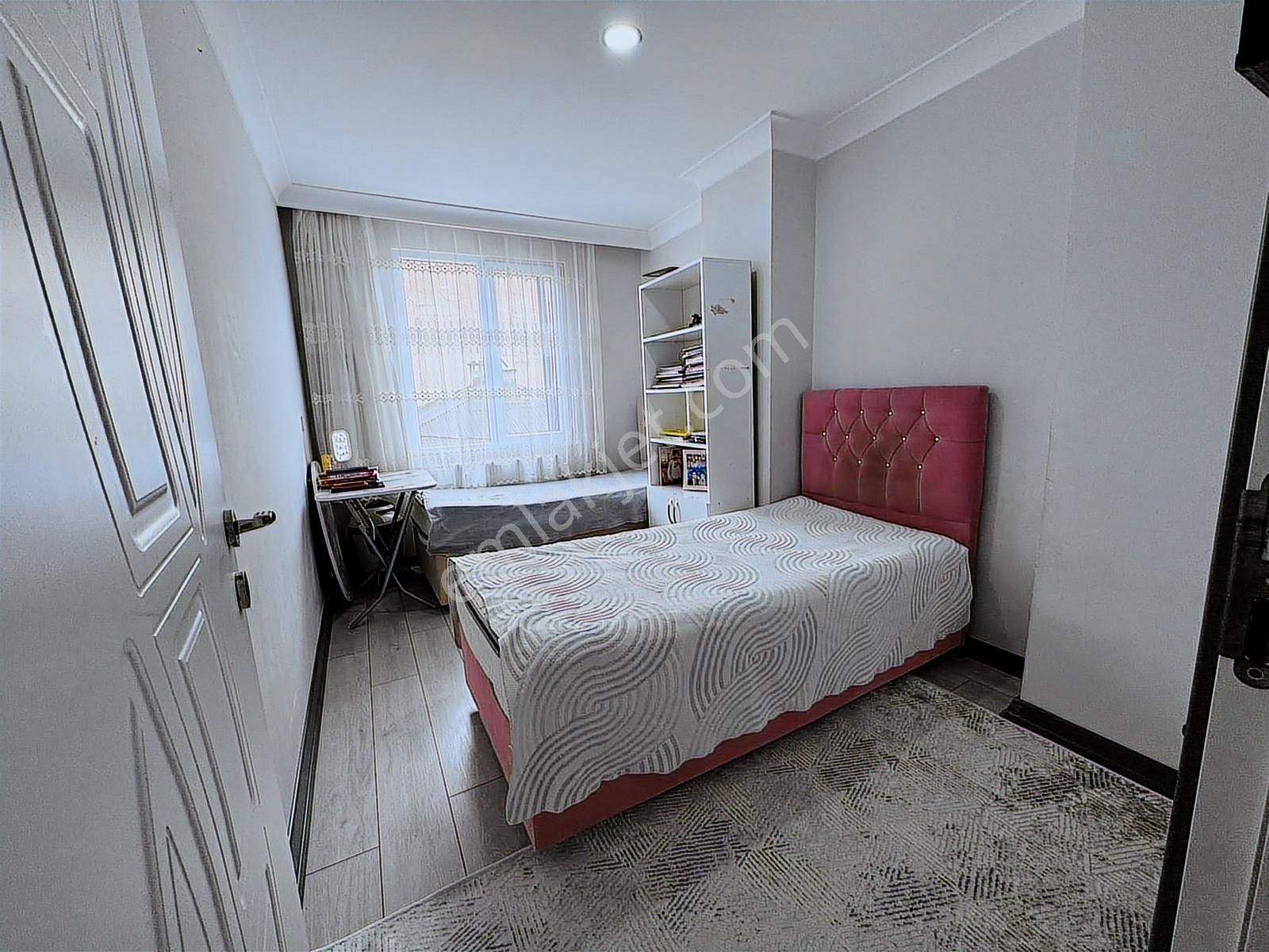 Yunusemre Mah. Satılık 2+1 100 M² Daire - Görsel 6