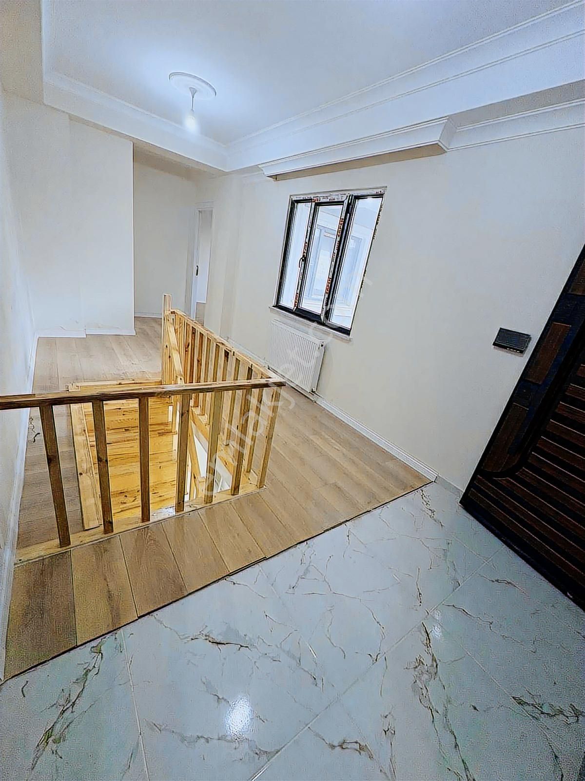 Merkezi Konumda 2+2 Kullanışlı Daire - Görsel 19