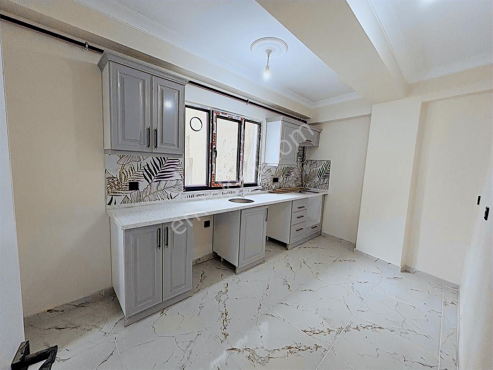 Merkezi Konumda 2+2 Kullanışlı Daire - Görsel 2