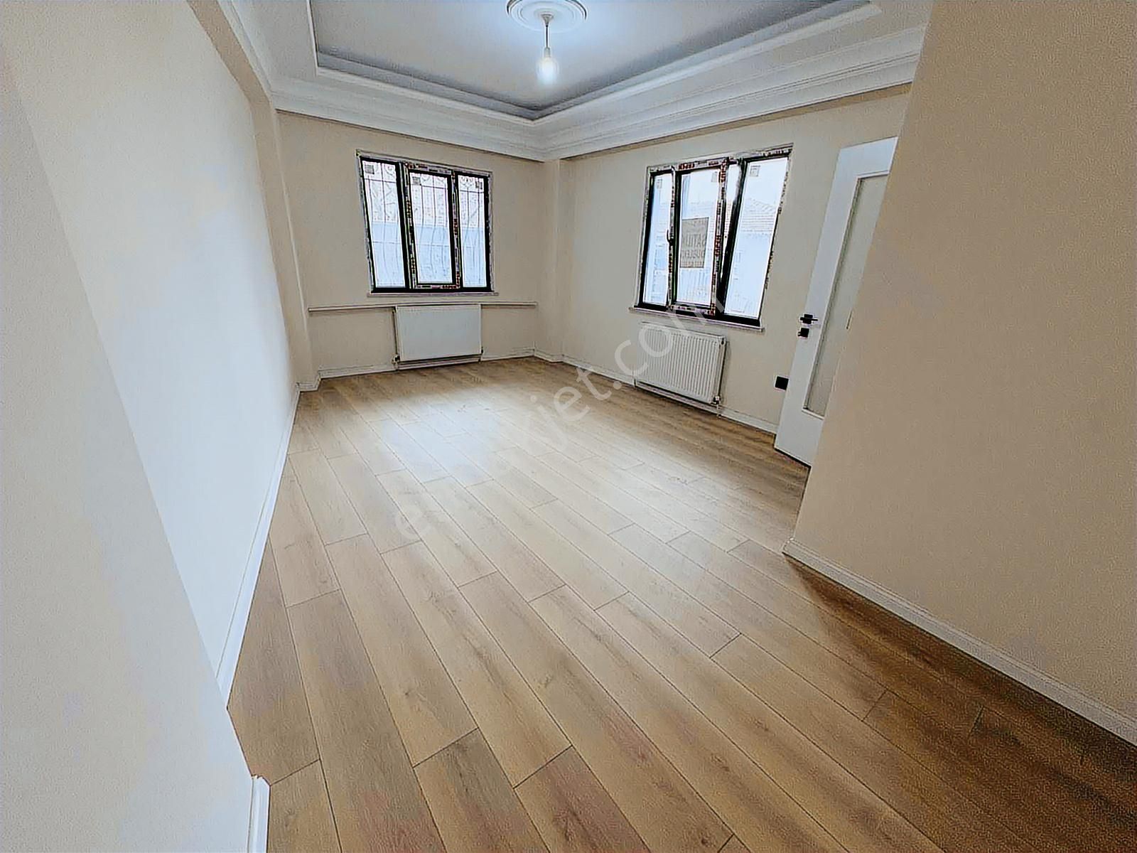 Merkezi Konumda 2+2 Kullanışlı Daire - Görsel 32