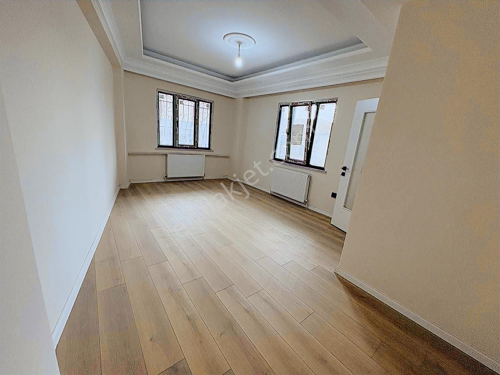 Merkezi Konumda 2+2 Kullanışlı Daire - Görsel 27