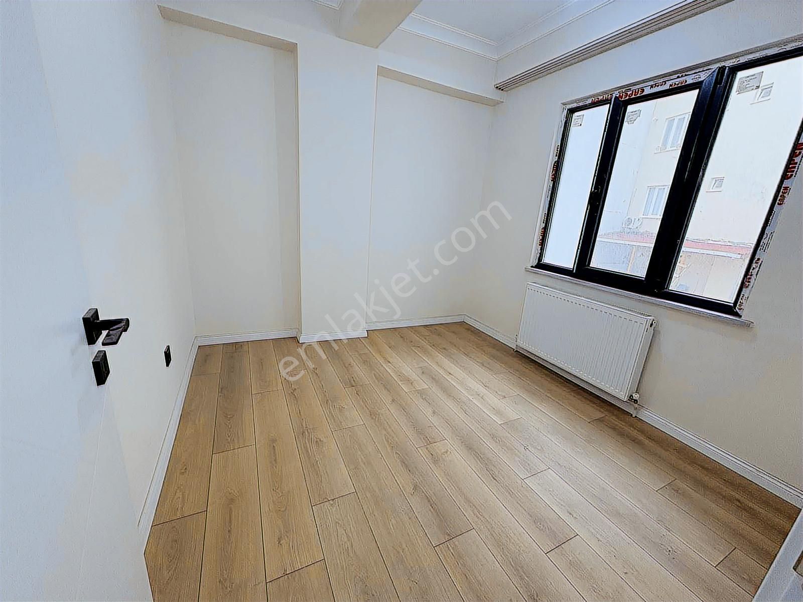 Merkezi Konumda Ara Kat Lüks 2+1 İskanlı Daire - Görsel 15