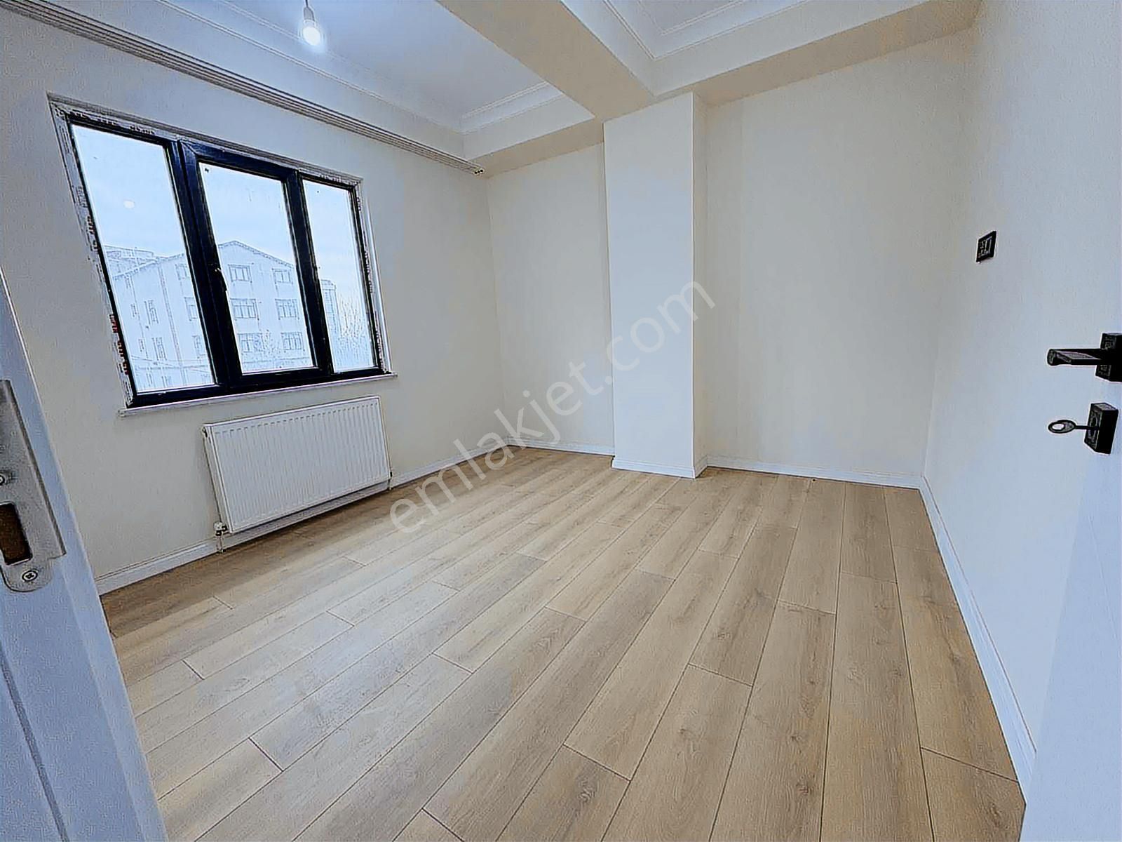 Merkezi Konumda Ara Kat Lüks 2+1 İskanlı Daire - Görsel 4