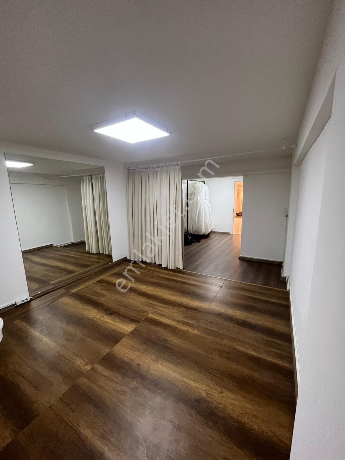 Evim-nur'dan 19 Mayıs Mah.bulvara Cephe 3 Katlı Fırsat Dükkan - Görsel 22