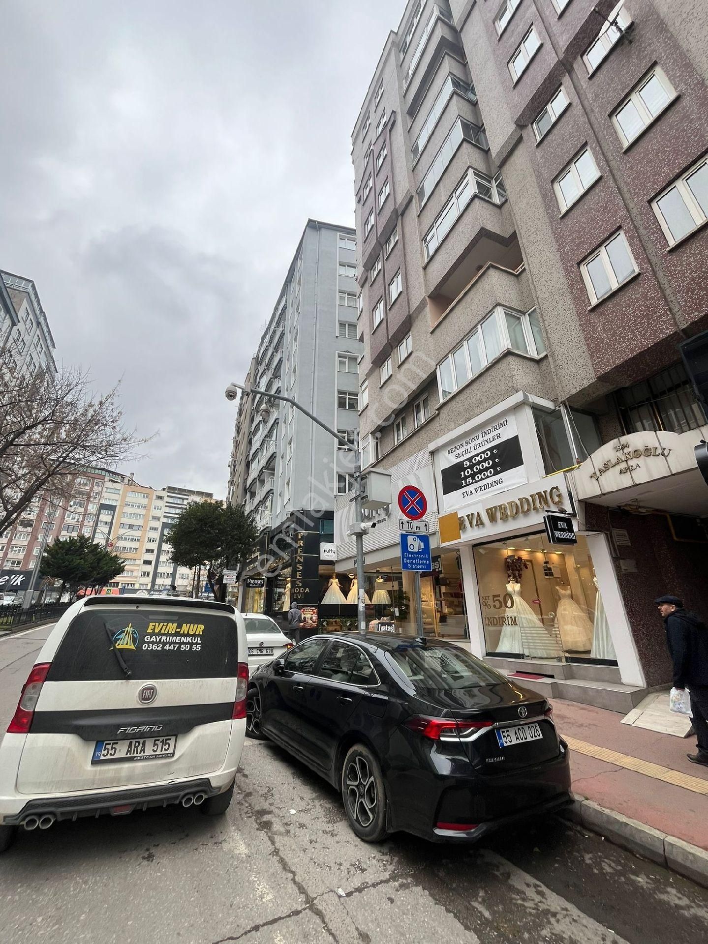Evim-nur'dan 19 Mayıs Mah.bulvara Cephe 3 Katlı Fırsat Dükkan - Görsel 2