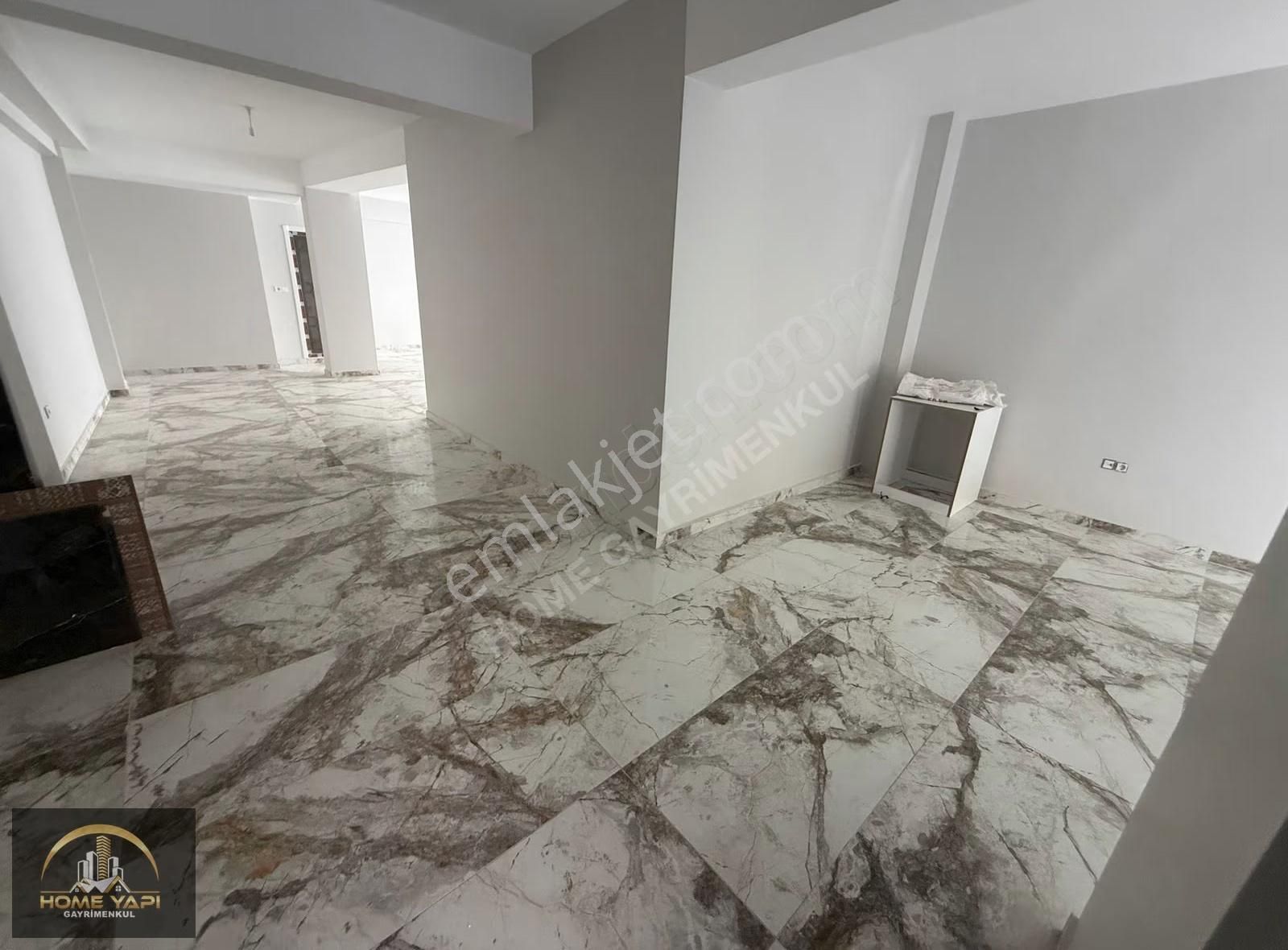 Home'dan Cadde Cepheli Satılık 240m Yatırımlık Giriş Dükkan Acil - Görsel 15