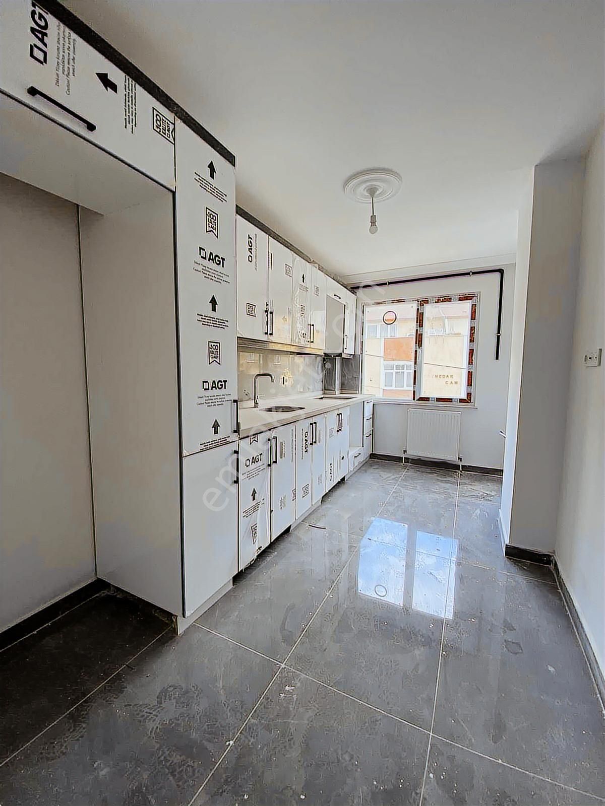 Site İçerisinde Arnavutköy Bölgesinde Satılık 2+1 Daire - Görsel 4