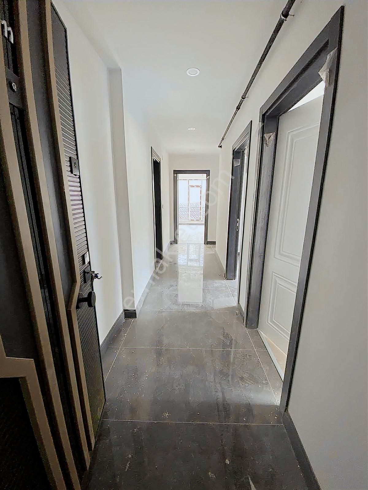 Site İçerisinde Arnavutköy Bölgesinde Satılık 2+1 Daire - Görsel 3