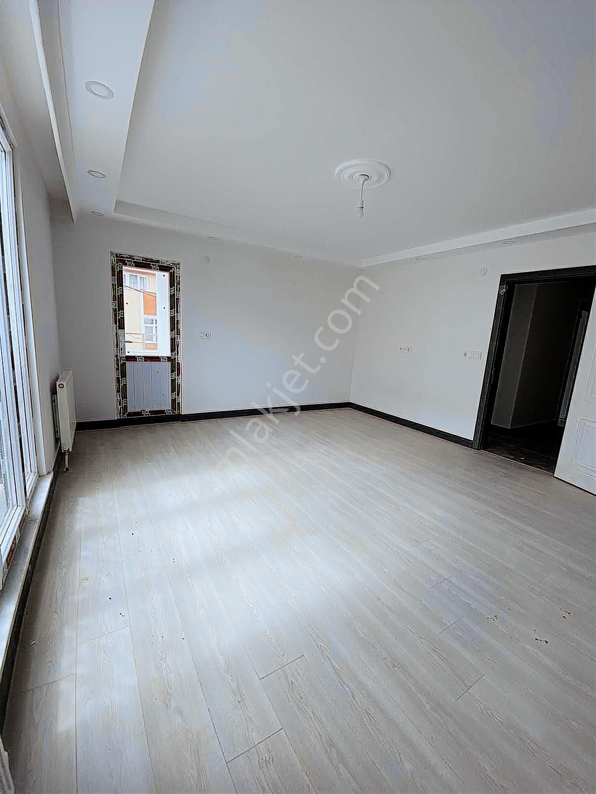 Site İçerisinde Arnavutköy Bölgesinde Satılık 2+1 Daire - Görsel 6