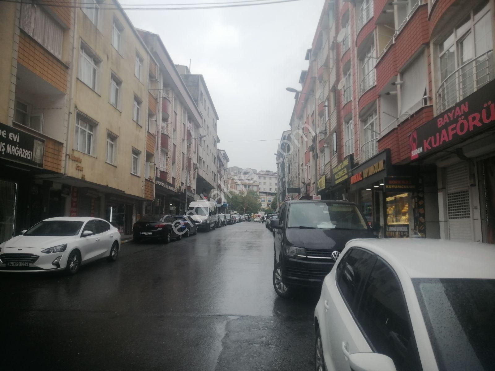 Esenyurt Bağdat Caddesinde Satılık Yatırım Fırsatı Dükkan - Görsel 11