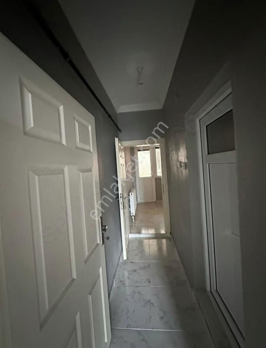 Bursa Emlak Alem-i Hürriyet De Arakat 2+1 90 M2 Kiralık Daire - Görsel 2