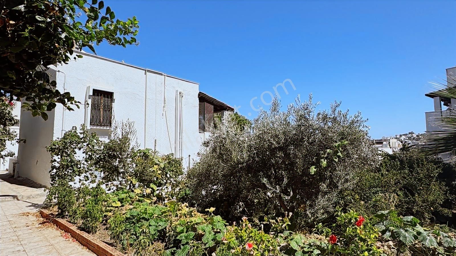 Bodrum Bağla Bankevler`de Denize Yürüme Mesafesi 2+1 Üstkat - Görsel 5