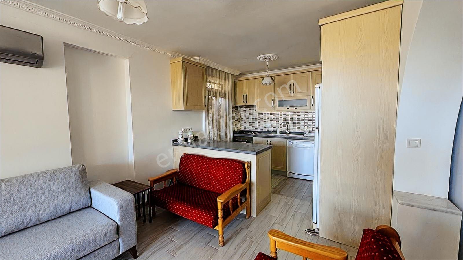 Bodrum Bağla Bankevler`de Denize Yürüme Mesafesi 2+1 Üstkat - Görsel 2