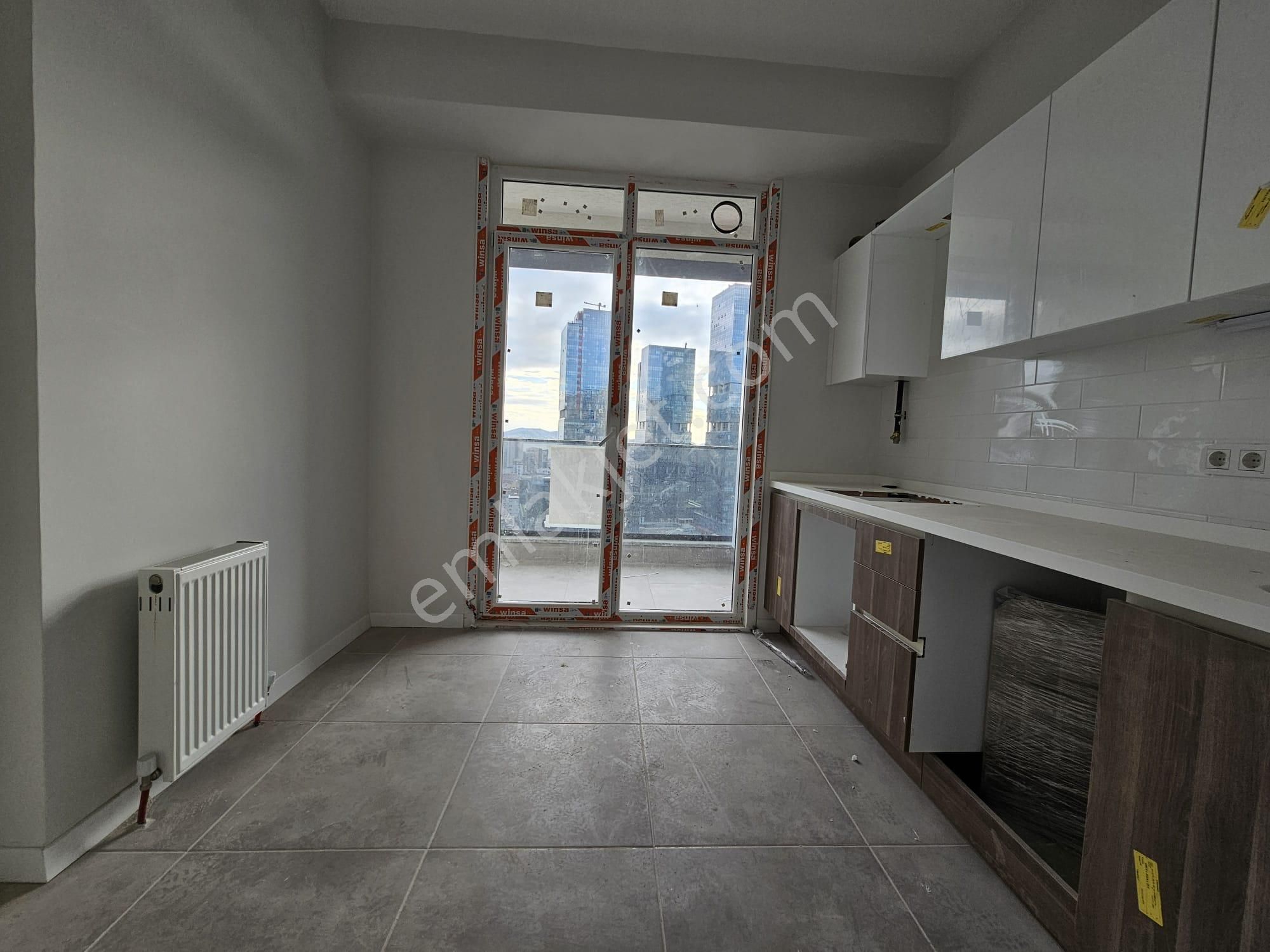 Esenkent Doğa Park Sitesi Kapalı Otoparklı Ebv Banyolu Sıfır 3+1 - Görsel 17