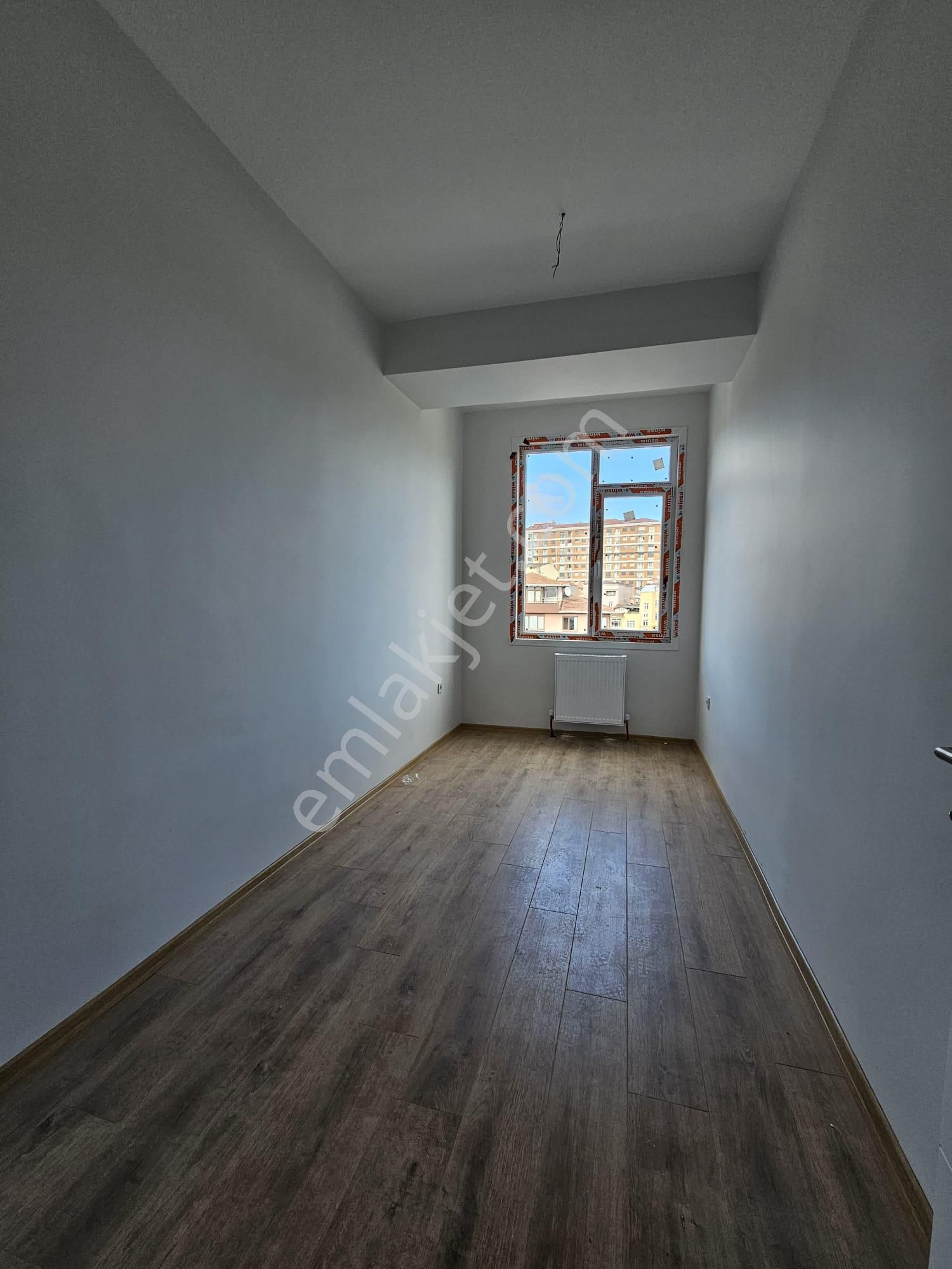 Esenkent Doğa Park Sitesi Kapalı Otoparklı Ebv Banyolu Sıfır 3+1 - Görsel 6