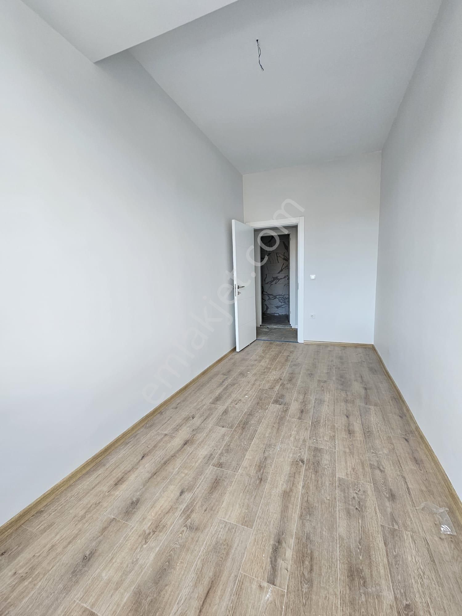 Esenkent Doğa Park Sitesi Kapalı Otoparklı Ebv Banyolu Sıfır 3+1 - Görsel 30