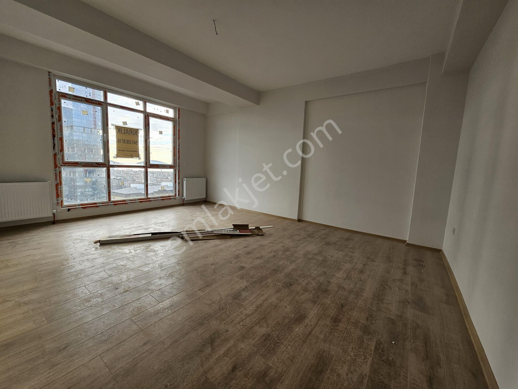 Esenkent Doğa Park Sitesi Kapalı Otoparklı Ebv Banyolu Sıfır 3+1 - Görsel 21