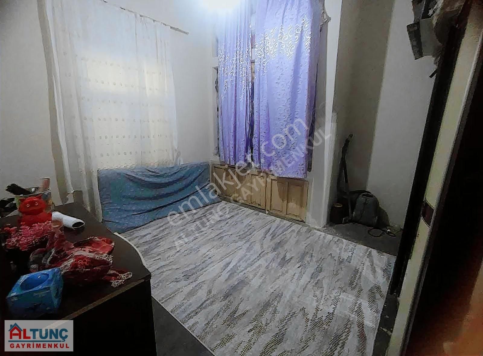 Altunç'dan Namıkkemalde 2 Katlı 3+1 Kapalı Mutfak Müstakil Ev - Görsel 12