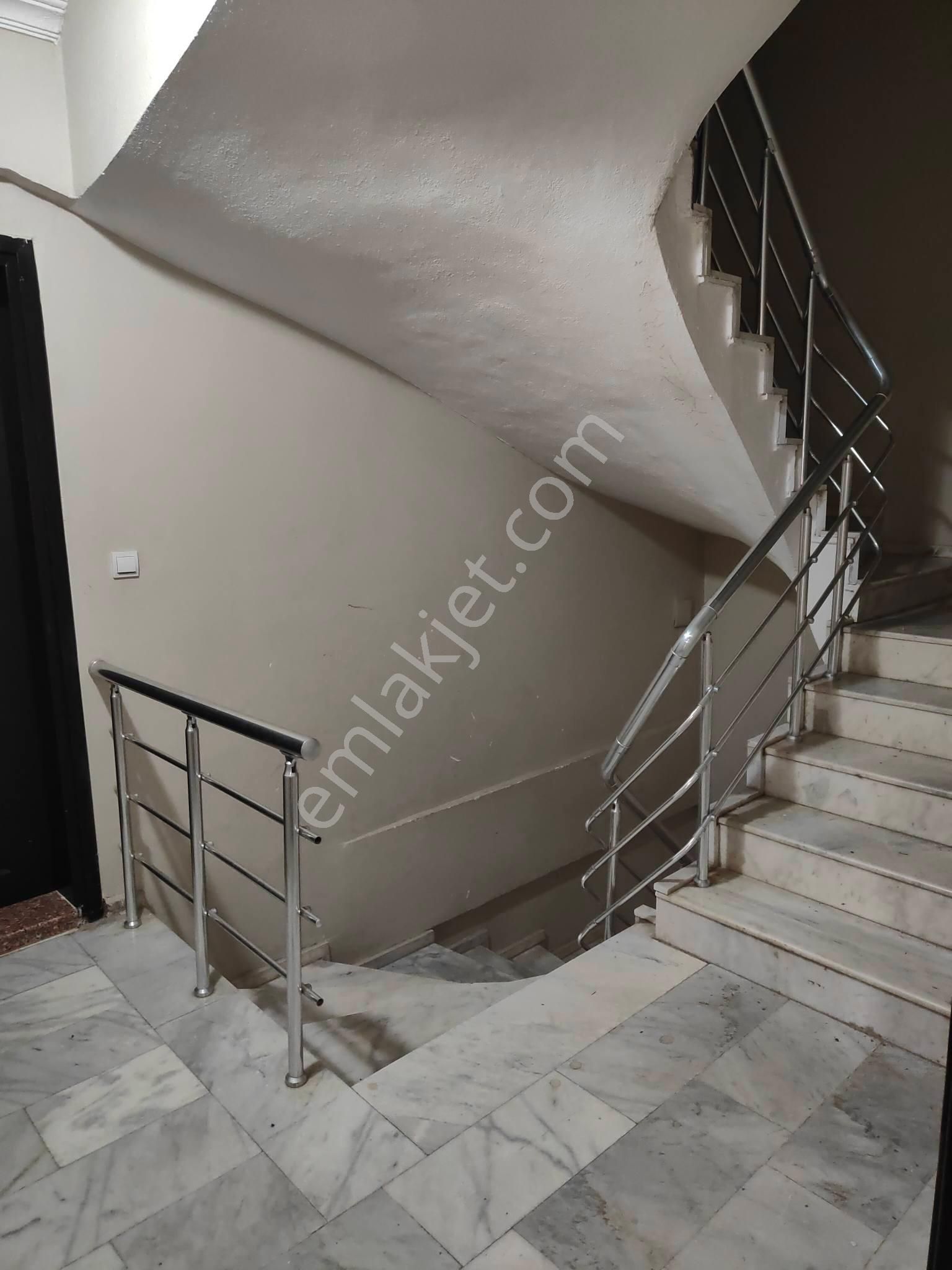 Bayindir Gayrimenkul -mithatpasa Mah Satilik 3+1 Daire - Görsel 3