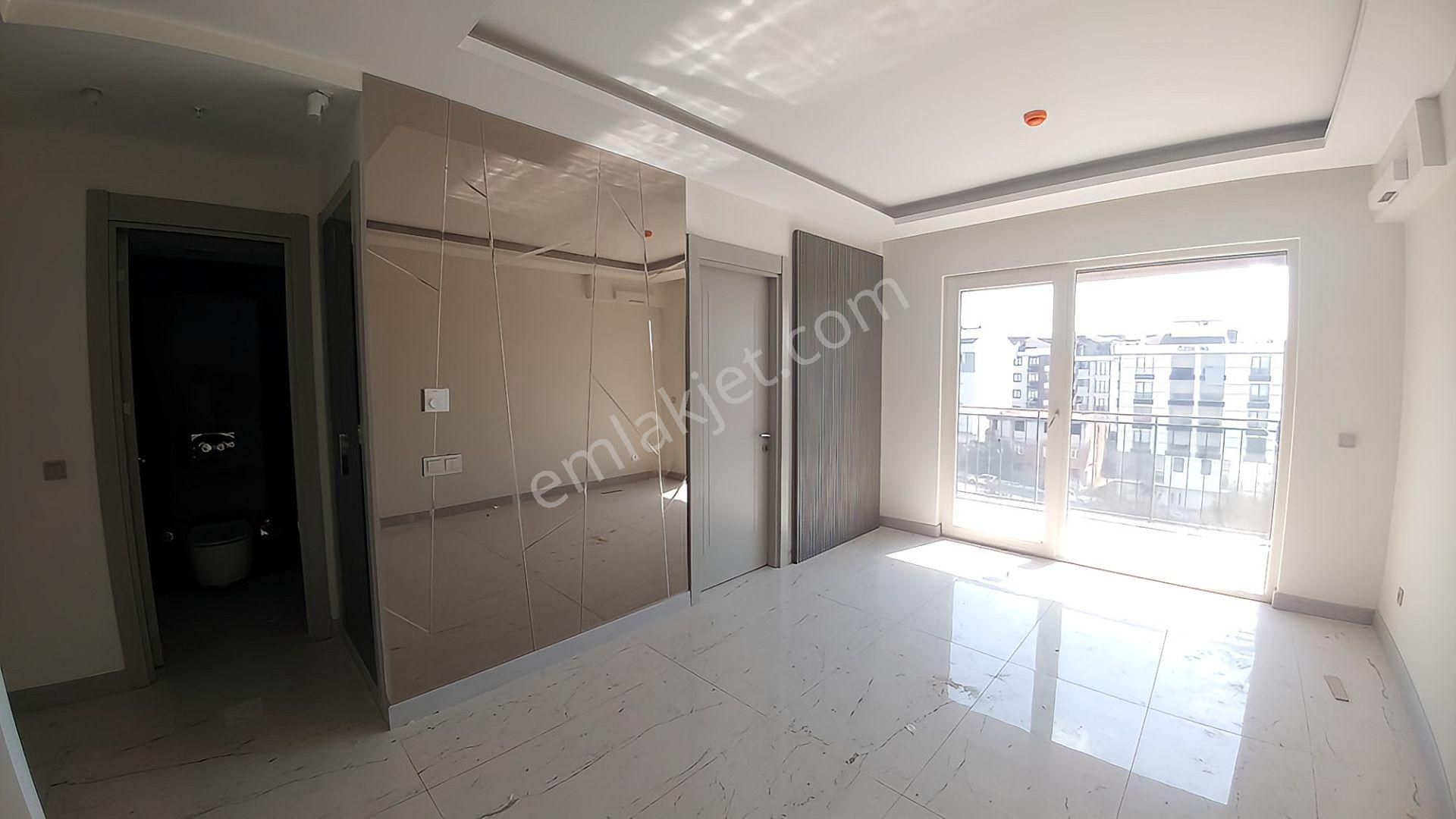 Seeworld Sinpaş Metrolife 1+1 Sancaktepe