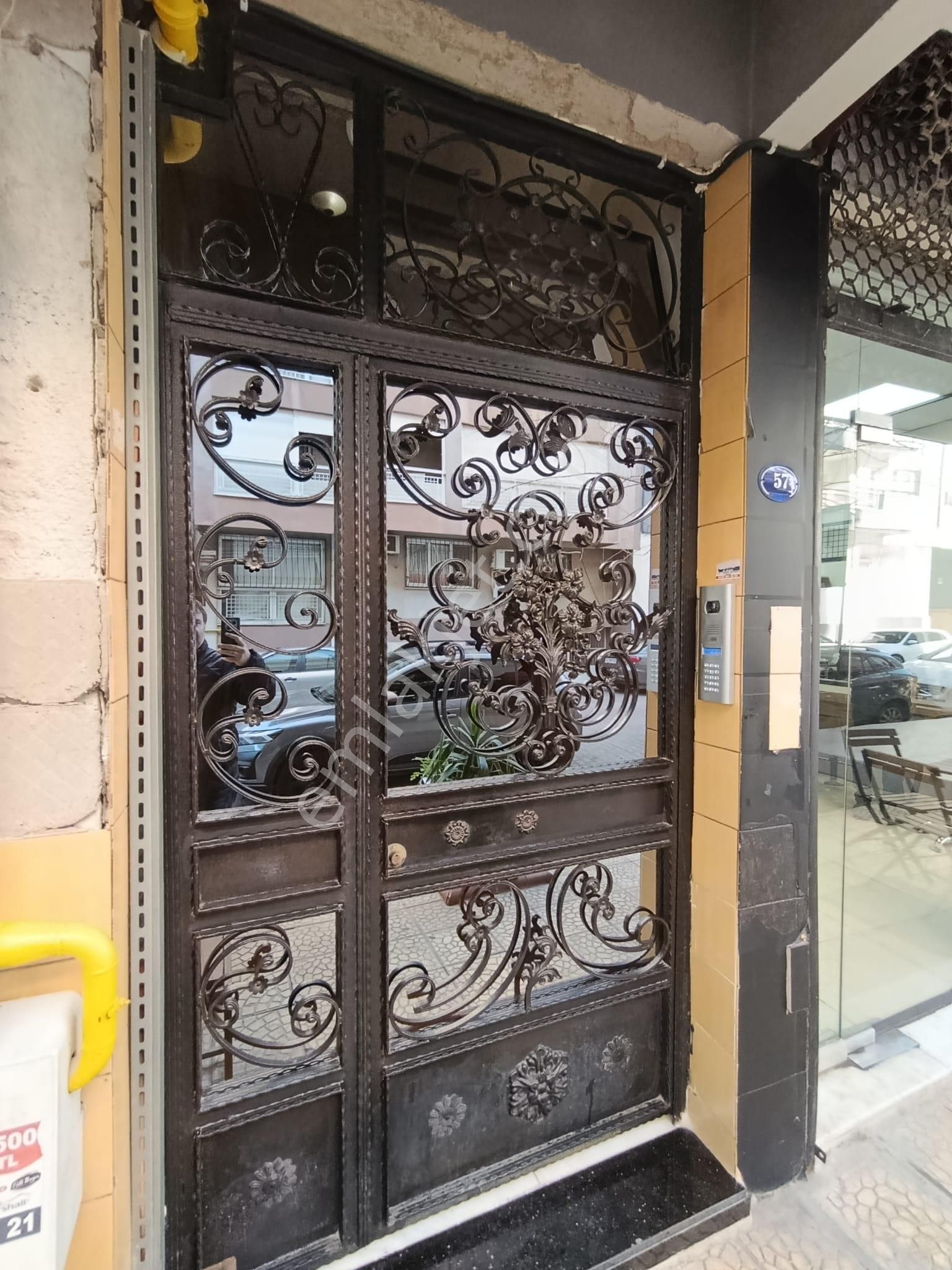 Binax Bakırçay Gayrimenkul Tramvay Yakını 2+1