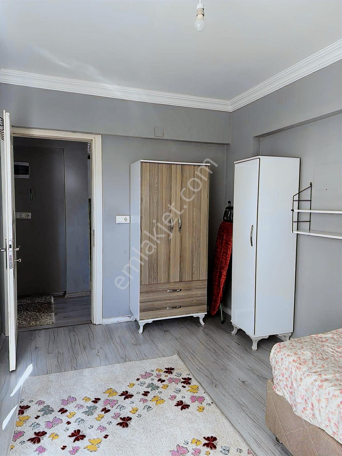 Şehrin Tam Merkezinde Arakat Fuul Eşyalı 2+1 Kiralık Daire - Görsel 9