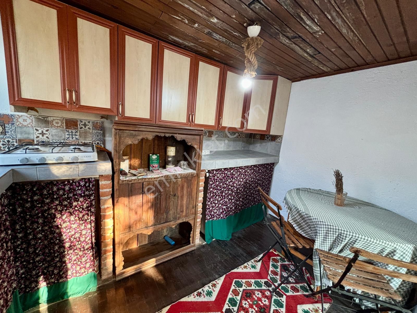 Goldhouse Dan Satılık Doğa İçersinde 326m2 Arsa İçinde Müstakil Taş Villa - Görsel 15