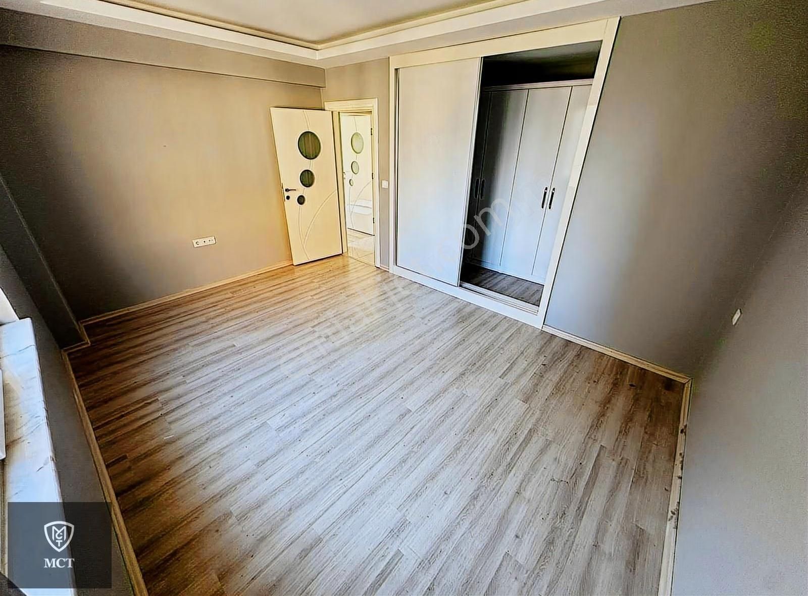 Görükle'de Aile Tipi Ayrı Mutfak Çift Balkonlu 3+1 Geniş Daire - Görsel 4