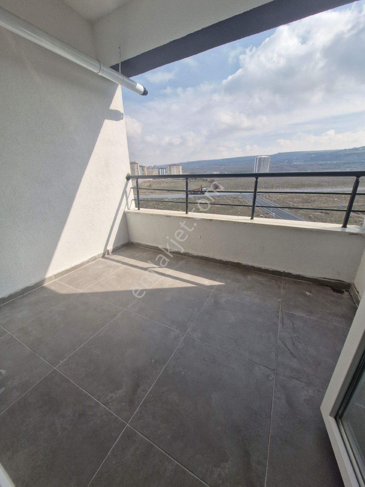 Mimsin Fatih Mahallesinde Kiralık 2,5+1 Ebeveyn Banyolu Kiralık Daire - Görsel 2