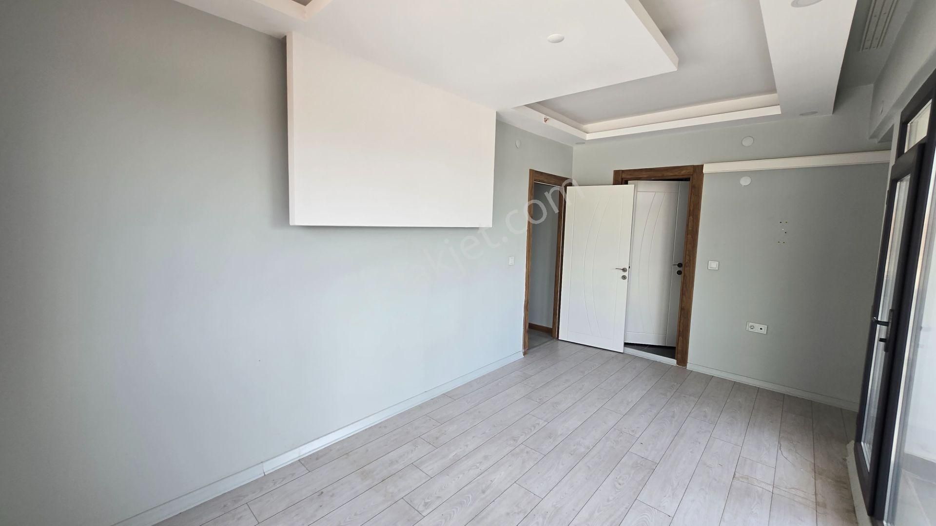 İzmir Ayrancılar Grand Twin Towersta 3.kat Ebeveyn Banyolu - Görsel 23