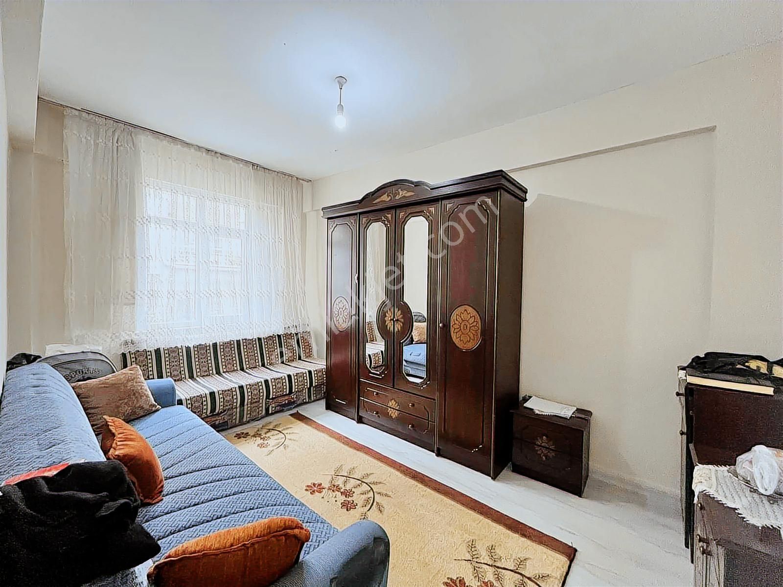 Cumhuriyet Mahallesi Askeriye Civarı Yatırıma Uygun 3+1 Daire - Görsel 2