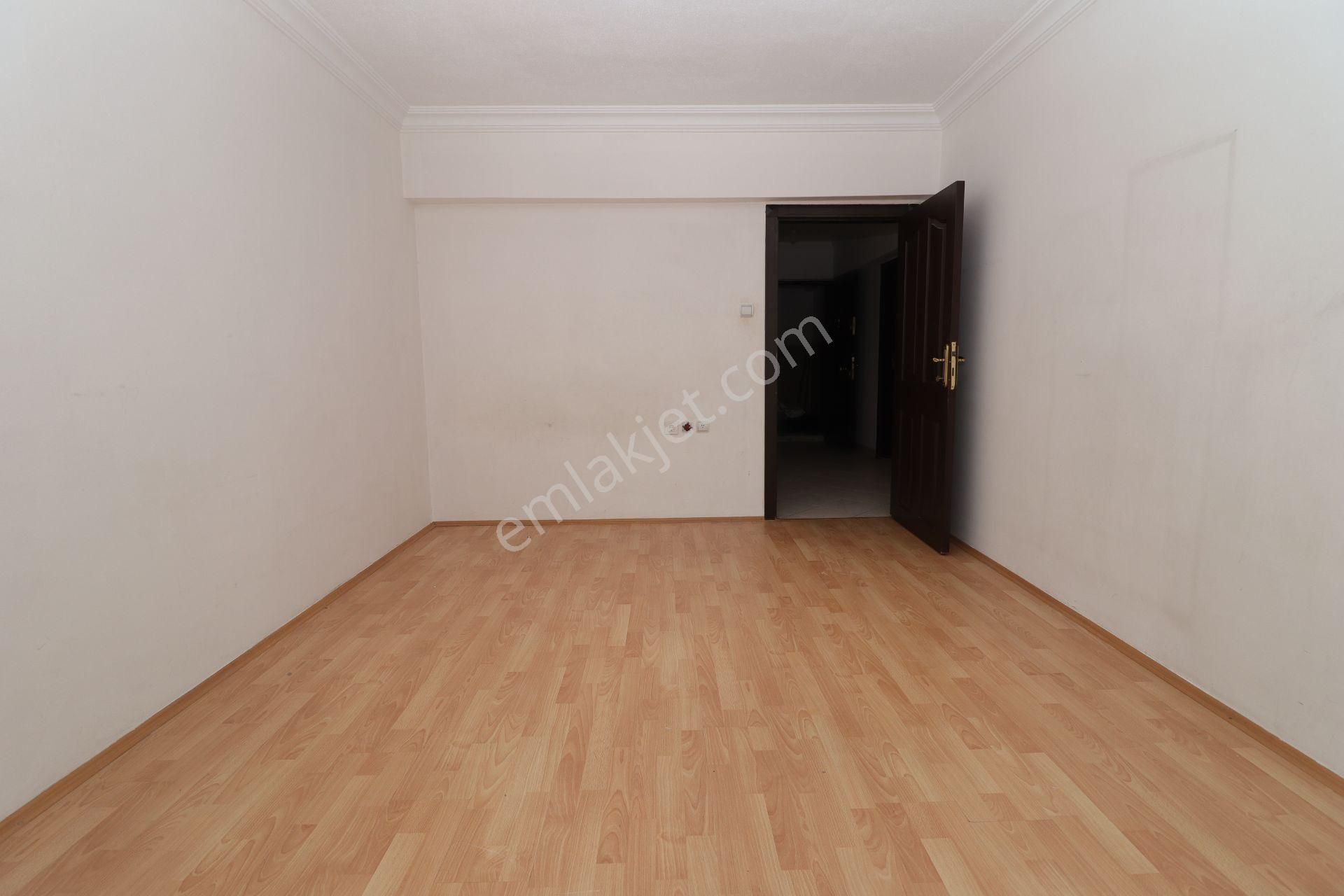 Akif'ten Topçu'da 3+1 Cadde Üzeri Pazar & Sağlık Ocağı Yakını Kiralık Daire - Görsel 22