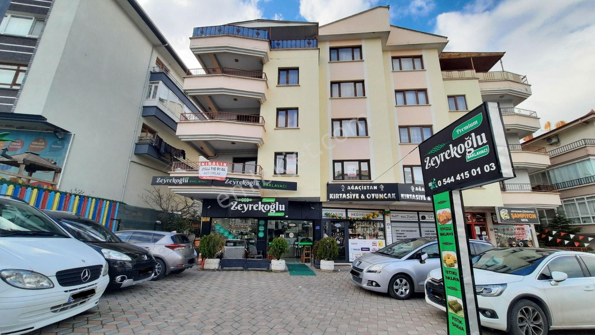 Akif'ten Topçu'da 3+1 Cadde Üzeri Pazar & Sağlık Ocağı Yakını Kiralık Daire - Görsel 26