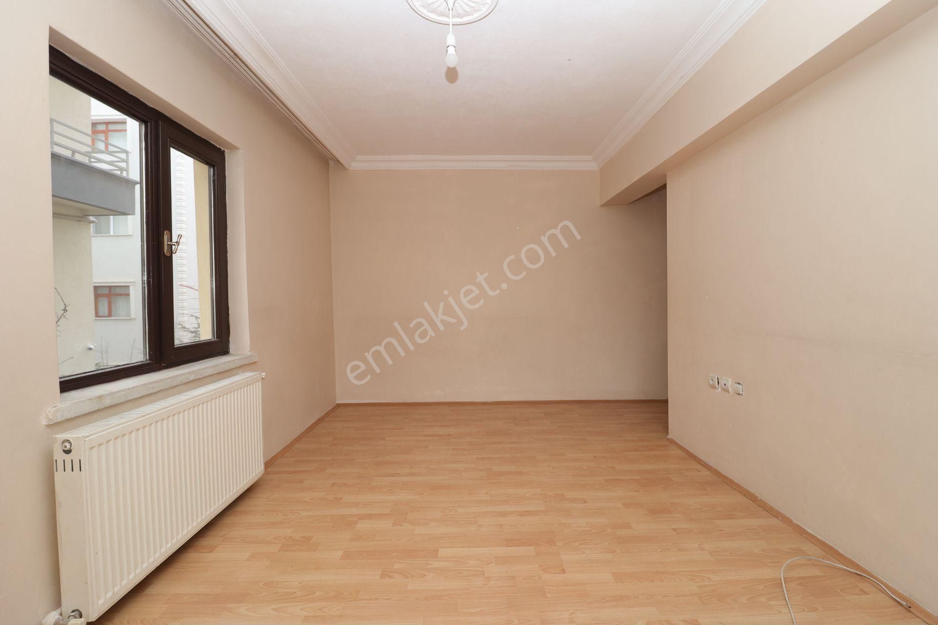 Akif'ten Topçu'da 3+1 Cadde Üzeri Pazar & Sağlık Ocağı Yakını Kiralık Daire - Görsel 16