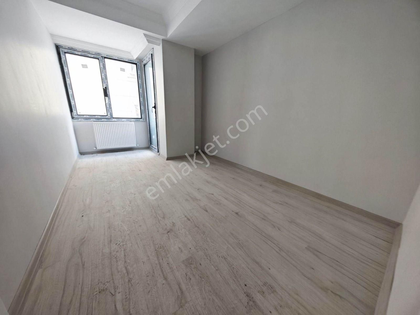 Yenibosna Satilik 2+1 3.kat Daire Guney Cephe - Görsel 14