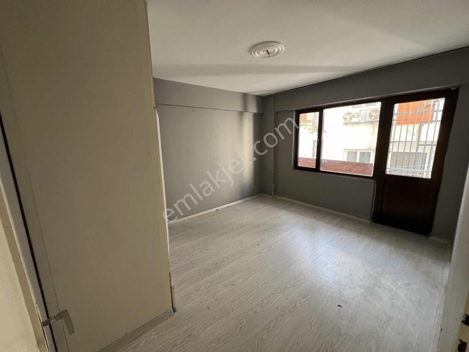 Merkezi Konumda Yüksek Getiri Potansiyelli 2+1 Daire - Görsel 15