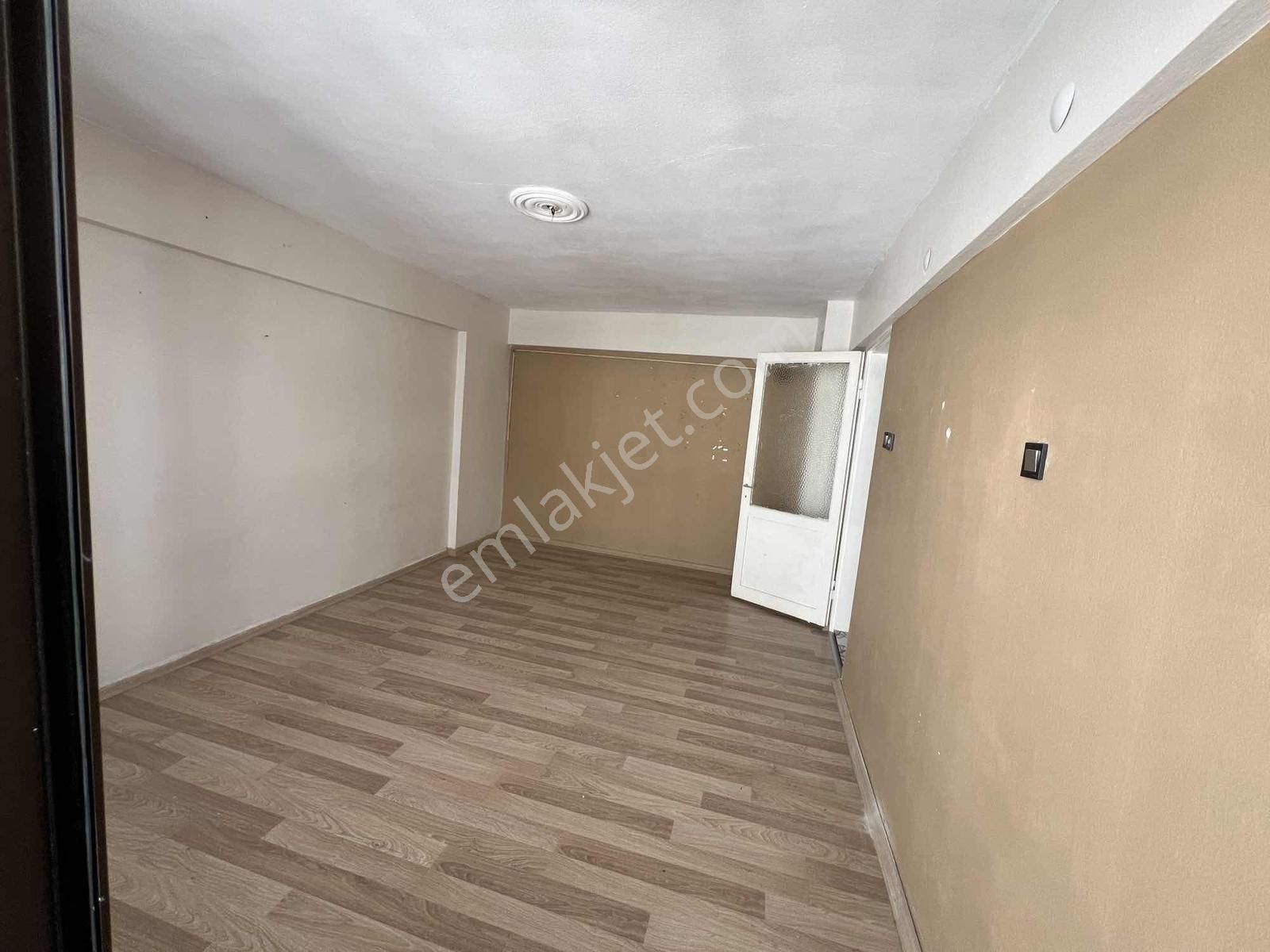 Merkezi Konumda Yüksek Getiri Potansiyelli 2+1 Daire - Görsel 3