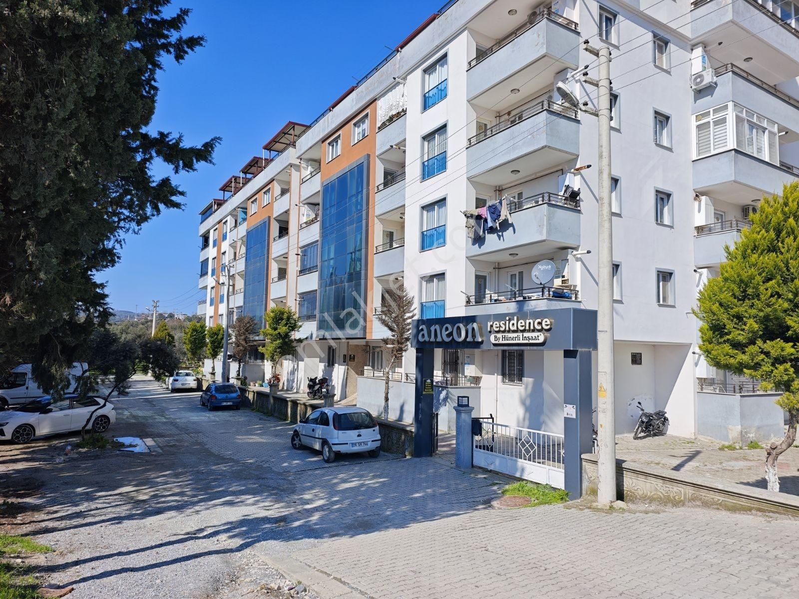 Yenikent Mahallesinde Eşyalı Yeni Yapı 1+1 Dubleks Daire