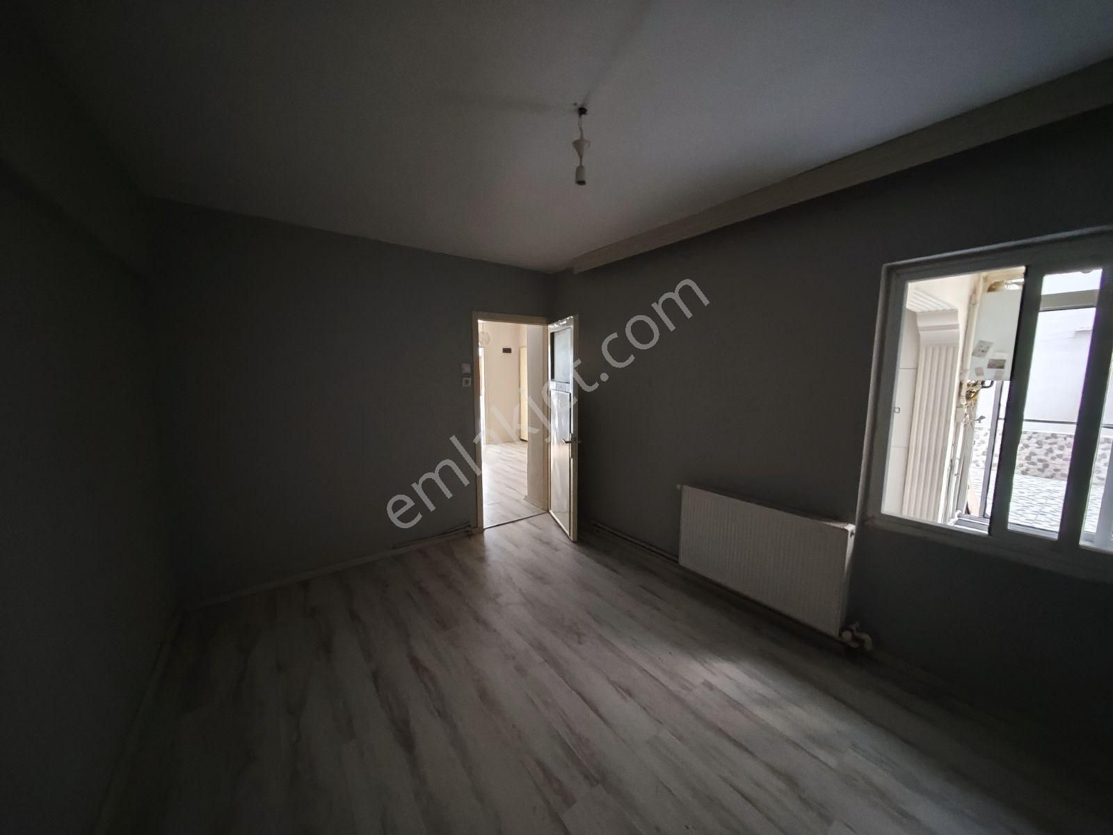 Konak Mahallesi 3+1 Giriş Kat Doğalgazlı Kiralık Daire - Görsel 7