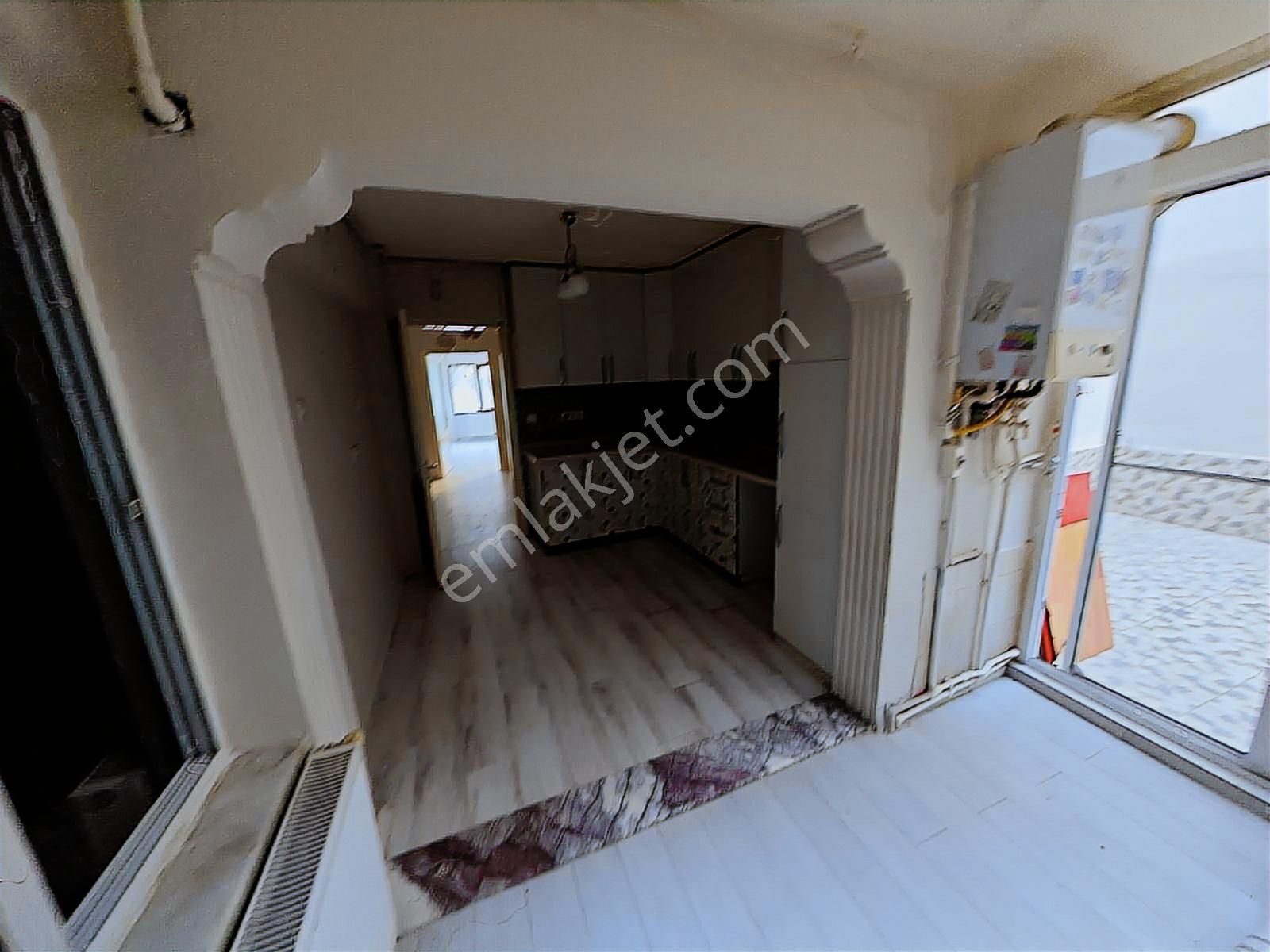 Konak Mahallesi 3+1 Giriş Kat Doğalgazlı Kiralık Daire - Görsel 19