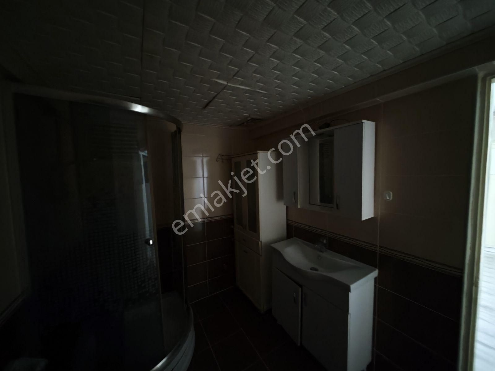 Konak Mahallesi 3+1 Giriş Kat Doğalgazlı Kiralık Daire - Görsel 15