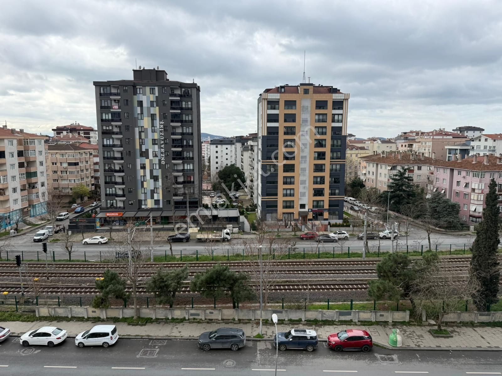 ▃artemin▃prava Kartal Sitesi'nde Ön Cephe Balkonlu 60m² Lüks 1+1 - Görsel 8