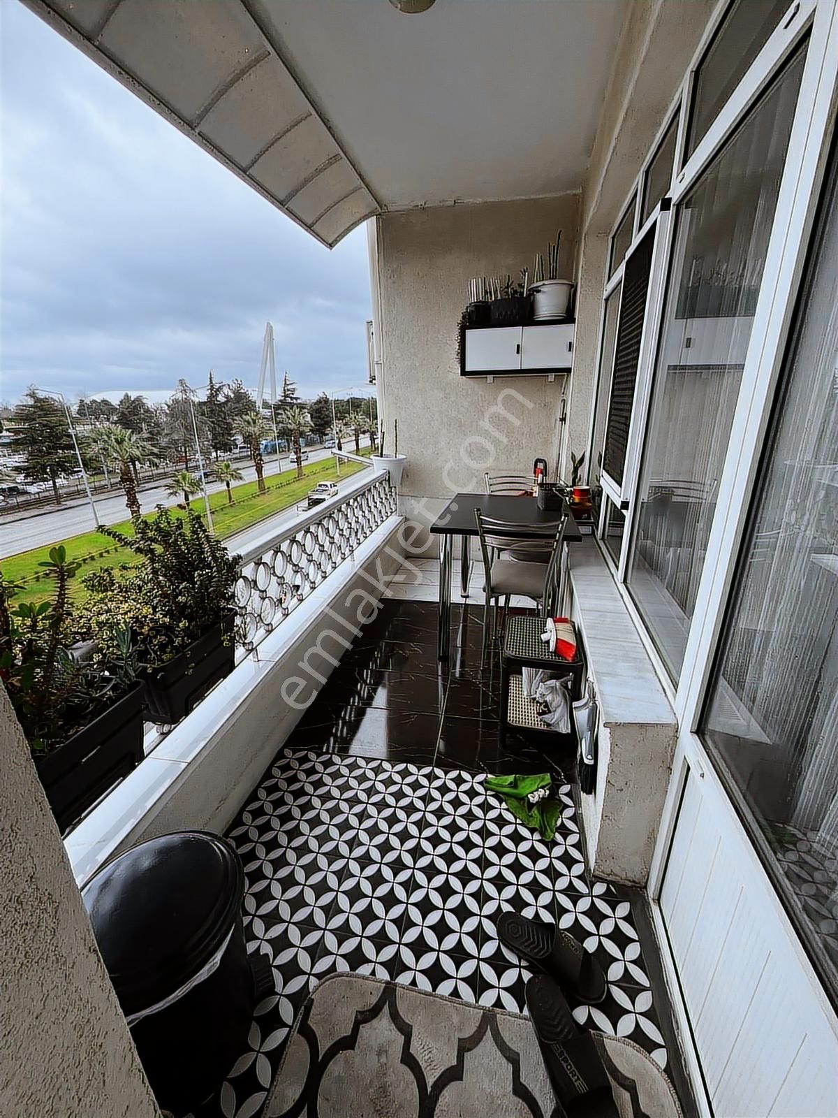 İlkadım İstasyon Mahallesi Satılık 3+1 Daire - Görsel 2