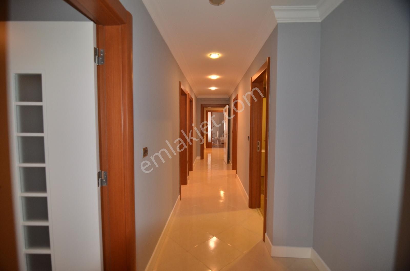 Alanya Selçuklu Konaklarıda Deniz Manzaralı Satılık 4+1 Daire - Görsel 24