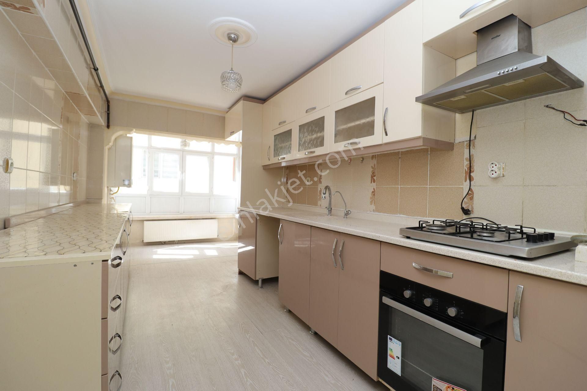 Akif'ten Elvankent Atakent Mah 2.ara Katta 3+1 Kiralık Daire - Görsel 2